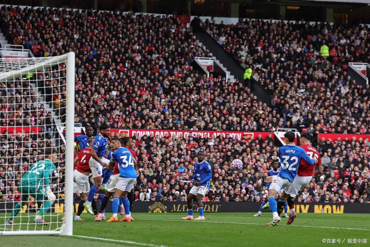 包含清晨拜仁慕尼黑调整名单以备德国杯,主帅复盘环节打磨,质疑声仍在,心理建设被强调的词条 包含清晨拜仁慕尼黑调整名单以备德国杯,主帅复盘环节打磨,质疑声仍在,心理建设被强调的词条